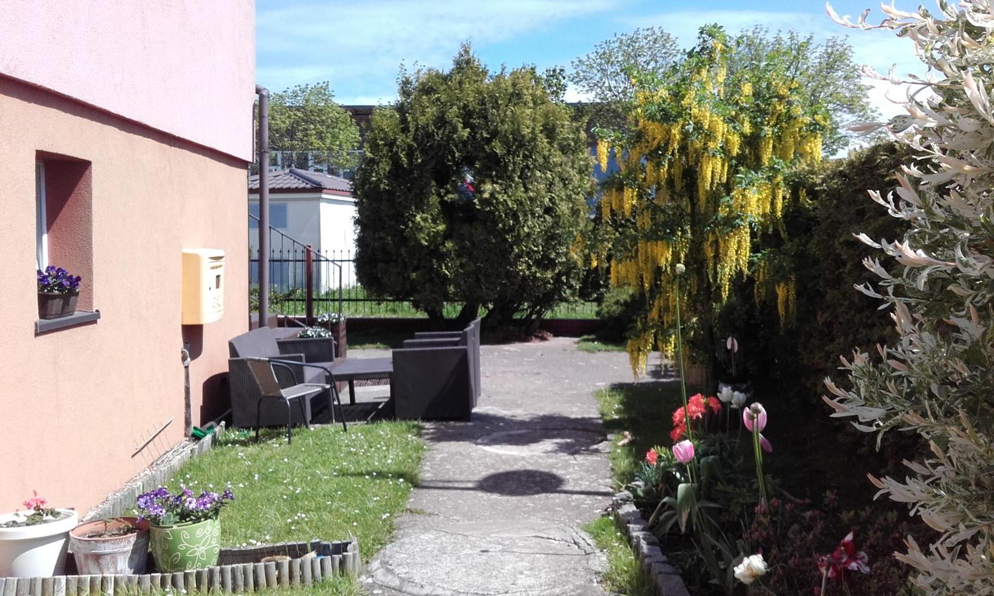 Pokoje Goscinne U Teresy Mrzeżyno Exteriér fotografie